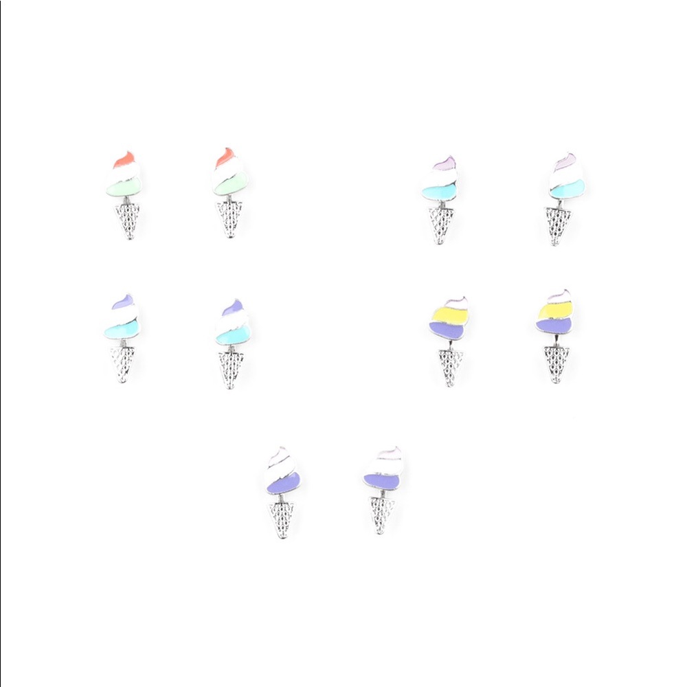 5 pairs of little girl earrings